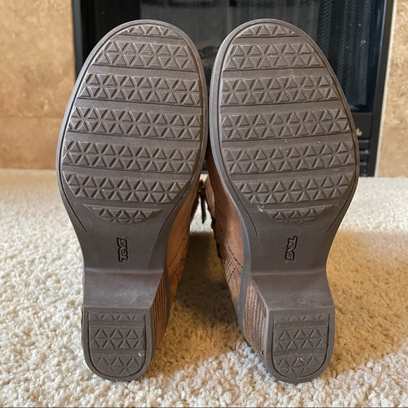 Teva Waterproof Foxy Tall Calf Riding Boots Like New Brown Tan - Picture 6 of 8